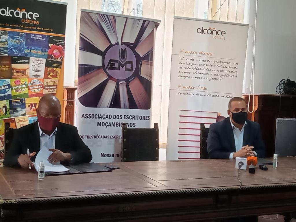 Alcance Editores assina um memorandum de entendimento com a AEMO, Associação de Escritores Moçambicanos